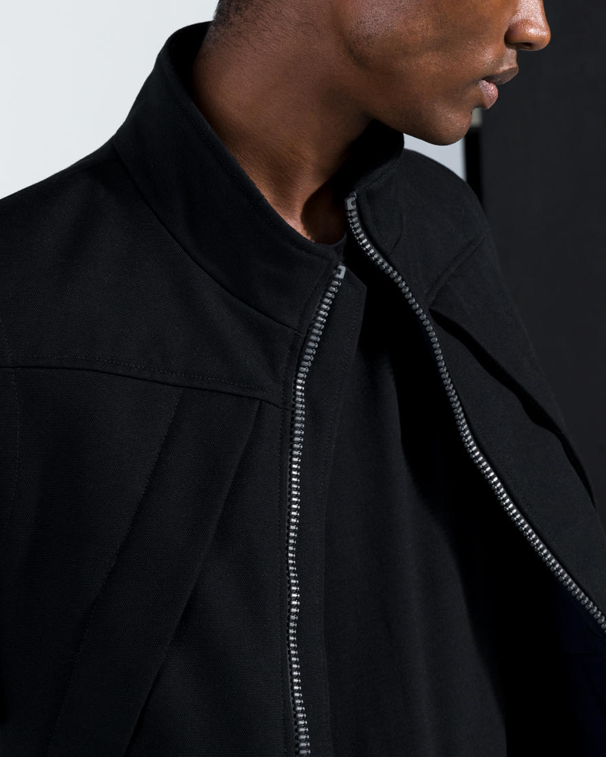 Outlier - Experiment 181 - Prodigal Vest (Story, collar close up)